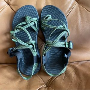 Like new. CHACO size 8. Green